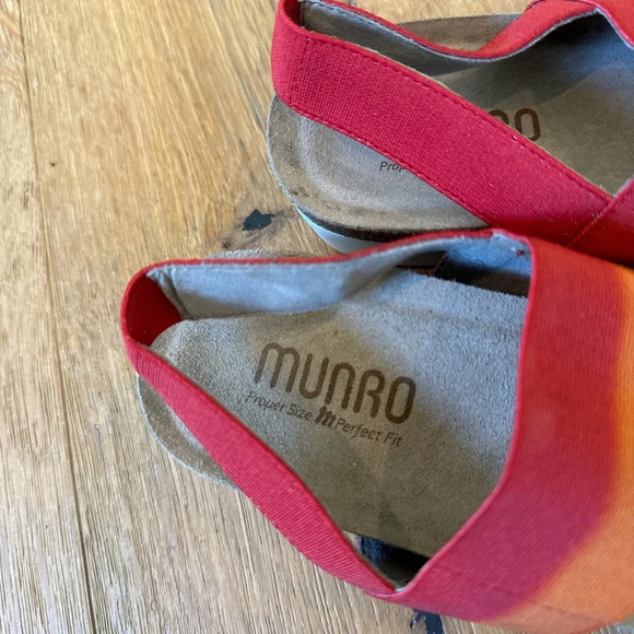 Munro ombré comfort sandal made in the USA - Picture 5 of 8